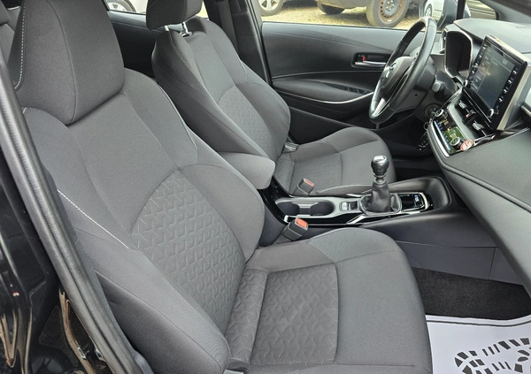 Toyota Corolla cena 65999 przebieg: 77456, rok produkcji 2019 z Brzeg małe 562